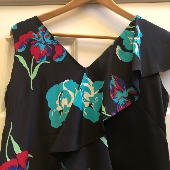 Diane Von Fustenberg Silk Side Ruffle Floral Sheath Dress 4 - Picture 3 of 8